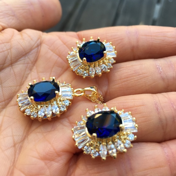 18kGoldFill Emerald Blue Zirconia Set - Picture 2 of 4